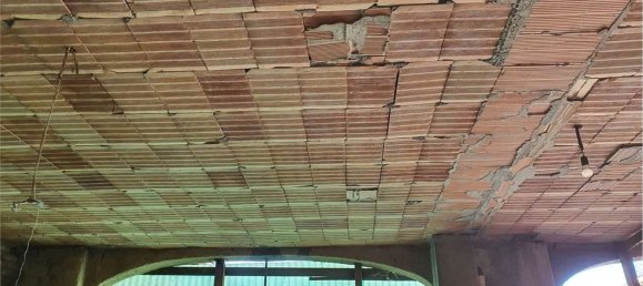 3-Zimmer Haus in Fenegrò, Italy, Nr. 112271 15