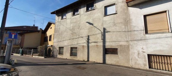 3-Zimmer Haus in Fenegrò, Italy, Nr. 112271 19