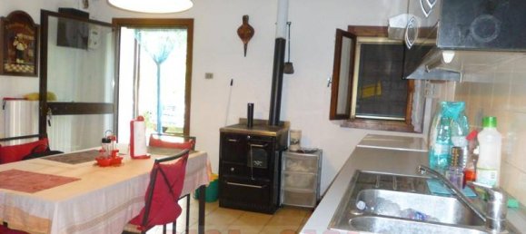 3 bedrooms House in Baone, Italy No. 113464 5