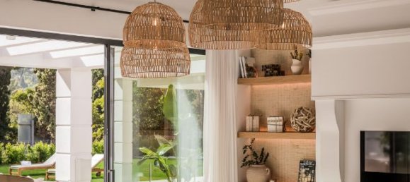 5 bedrooms Villa in Estepona, Spain No. 33379 87