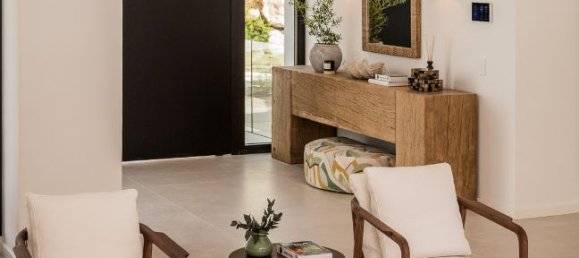 5 bedrooms Villa in Estepona, Spain No. 33379 92