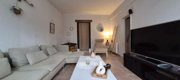 Casa de 4 dormitorios en Saint-Amand-sur-Fion, France No. 314160 2