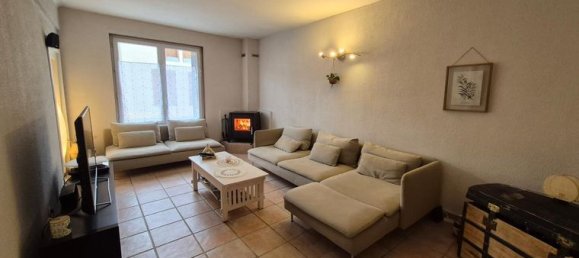 Casa de 4 dormitorios en Saint-Amand-sur-Fion, France No. 314160 3