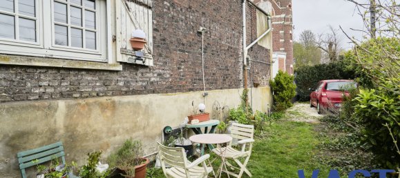 3 bedrooms House in Lille, France No. 69551 5