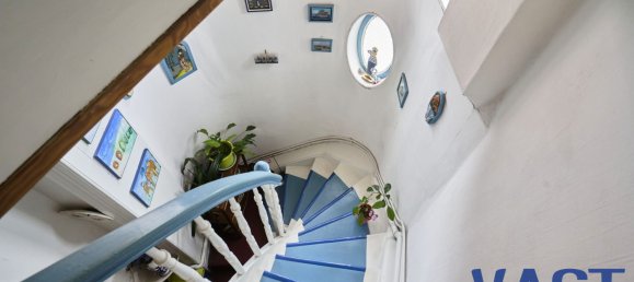 3 bedrooms House in Lille, France No. 69551 3