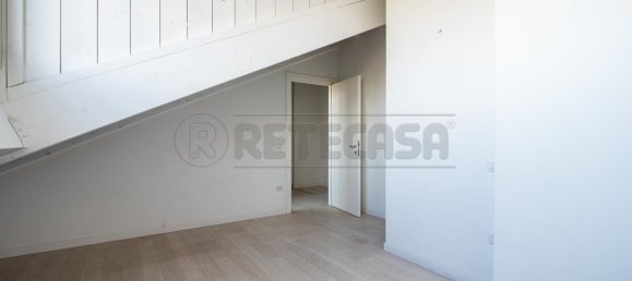 7 rooms Penthouse in Vigonza, Italy No. 12858 37