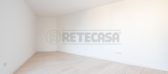 7 rooms Penthouse in Vigonza, Italy No. 12858 23