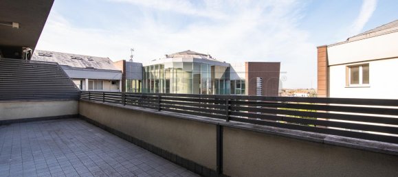 7 rooms Penthouse in Vigonza, Italy No. 12858 27