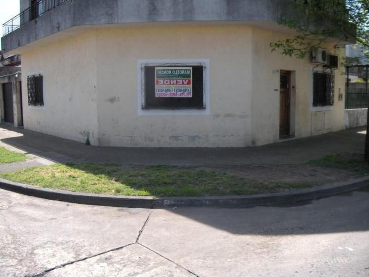 2 bedrooms House in General San Martin, Argentina No. 88676