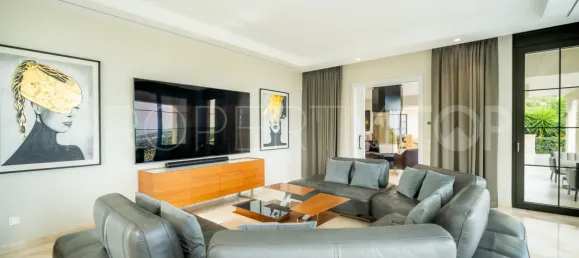 6 غرف نوم فيلا في Marbella, Spain رقم 136378 10