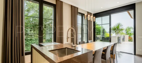 6 غرف نوم فيلا في Marbella, Spain رقم 136378 19