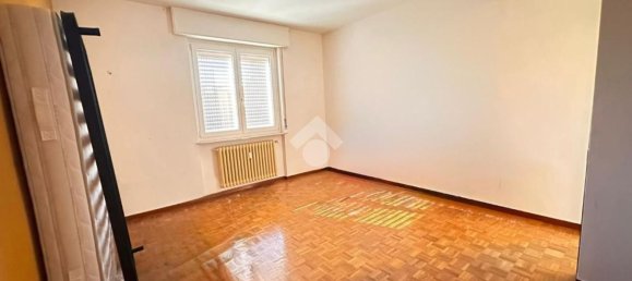 4 bedrooms Apartment in Mozzo, Italy No. 373649 12