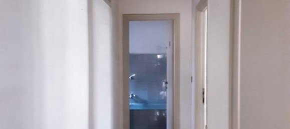 4 rooms Apartment in Rome, Italy No. 177334 11