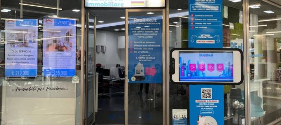 4 rooms Apartment in Rome, Italy No. 177334 20