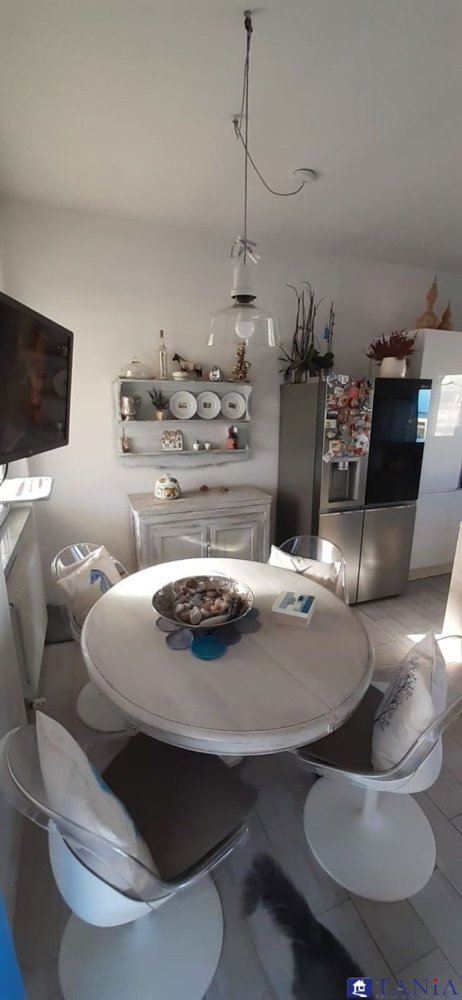 Дом с 2 комнатами в Масса, Италия № 48155