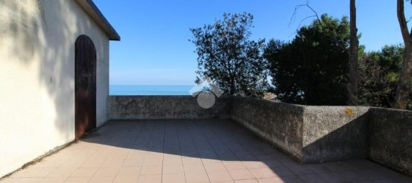 11-salle Villa à Francavilla al Mare, Italy No. 39773 12