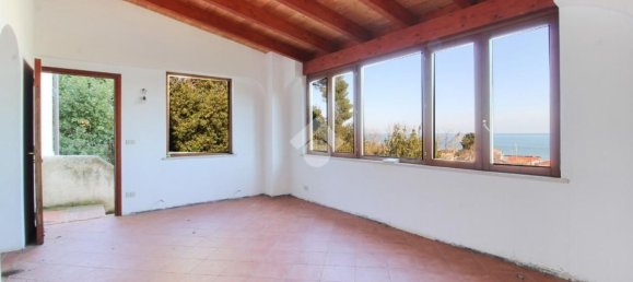 11-salle Villa à Francavilla al Mare, Italy No. 39773 5