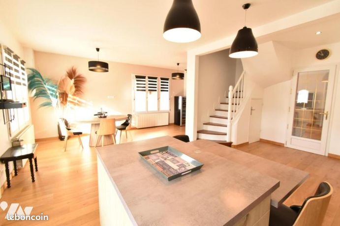 Вилла с 4 спальнями в Дьеп, Франция № 314019