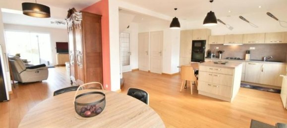 Вилла с 4 спальнями в Дьеп, Франция № 314019 3