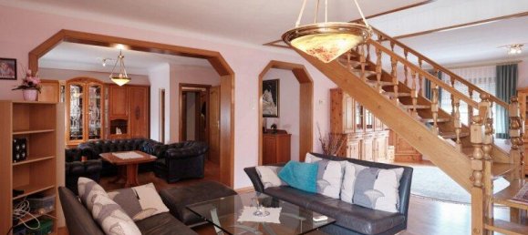 22-Zimmer Haus in Bruckneudorf, Austria, Nr. 141530 8