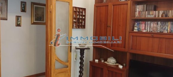 2 rooms Apartment in Milan, Italy No. 250689 5