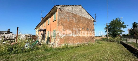 4 bedrooms House in Gazzo Veronese, Italy No. 289546 5