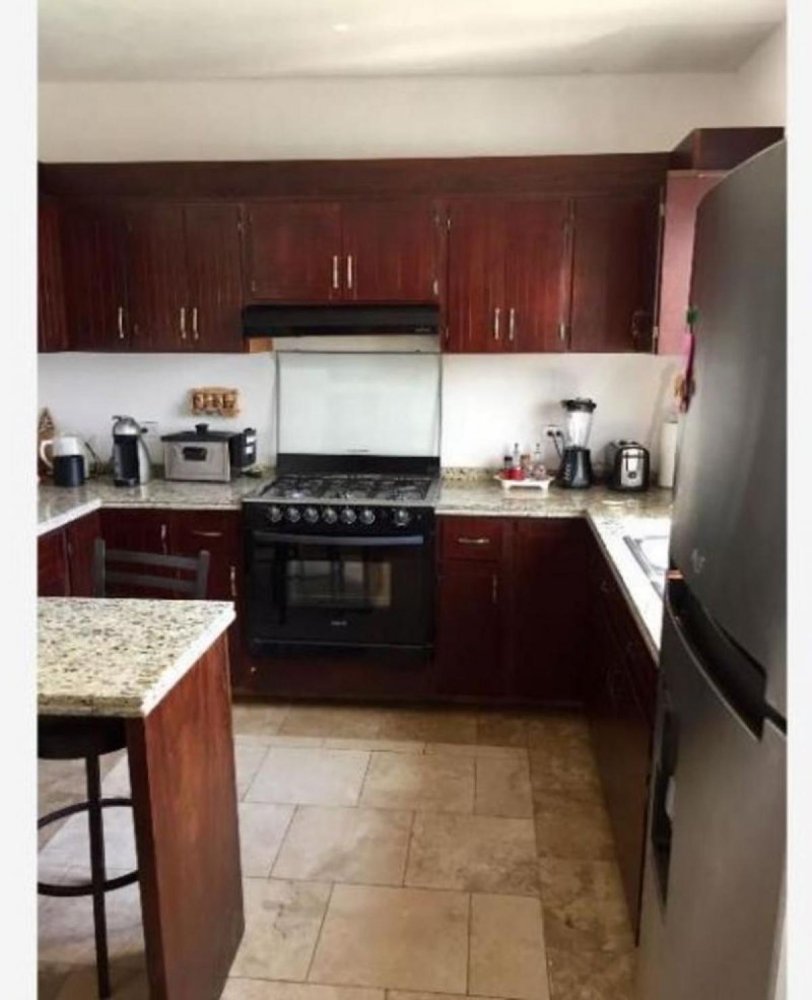 Casa de 3 dormitorios en Playa Vicente, Mexico No. 162034