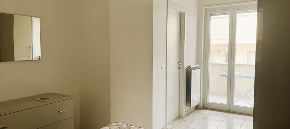 3 rooms Apartment in Lizzanello, Italy No. 35427 10