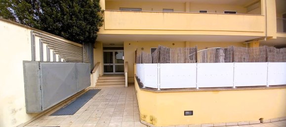 3 rooms Apartment in Lizzanello, Italy No. 35427 19