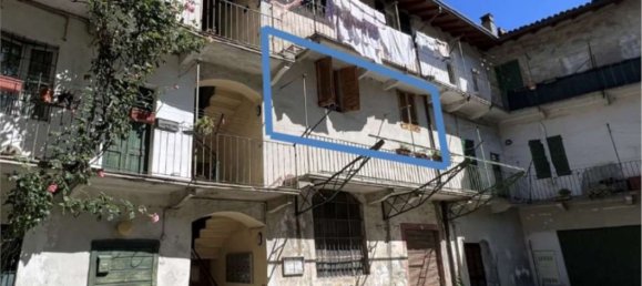 3 rooms Apartment in Olginate, Italy No. 1727 3
