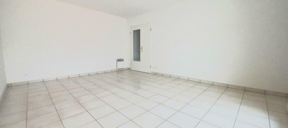 2 bedrooms Apartment in Douai, France No. 159623 4