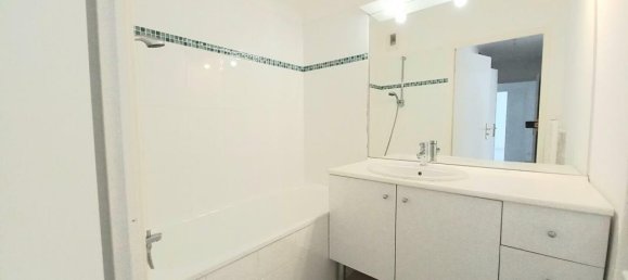 2 bedrooms Apartment in Douai, France No. 159623 9