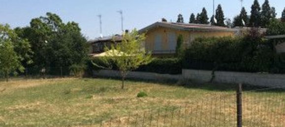 220m² Land in Parma, Italy No. 166500 2