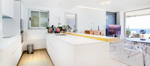 3 bedrooms Apartment in Fuengirola, Spain No. 179944 10