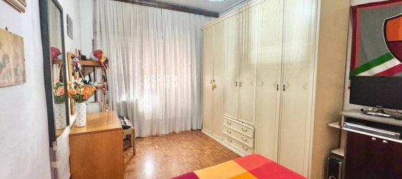 Apartamento de 3 dormitorios en Rome, Italy No. 186200 12