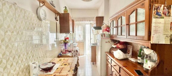 Apartamento de 3 dormitorios en Rome, Italy No. 186200 8