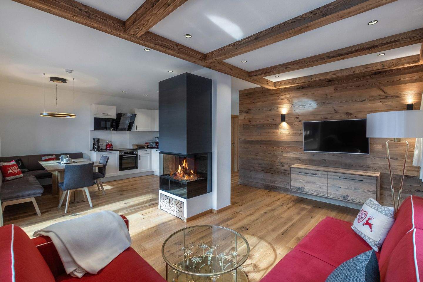 3 rooms Apartment in St. Ulrich am Pillersee, Austria No. 159877