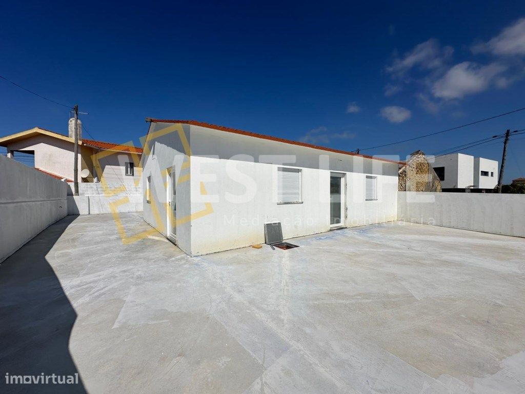 Casa T2 em Torres Vedras, Portugal N.º 299140