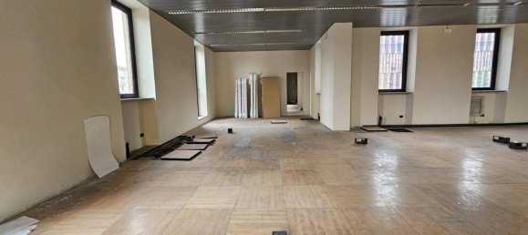 5 rooms Apartment in Chivasso, Italy No. 133387 50