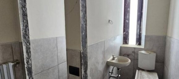 5 rooms Apartment in Chivasso, Italy No. 133387 46