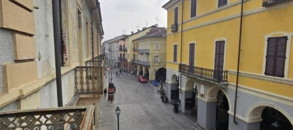 5 rooms Apartment in Chivasso, Italy No. 133387 36