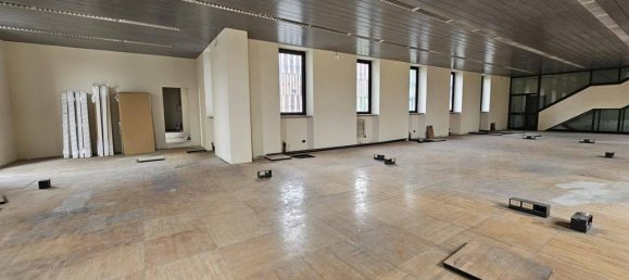 5 rooms Apartment in Chivasso, Italy No. 133387 45