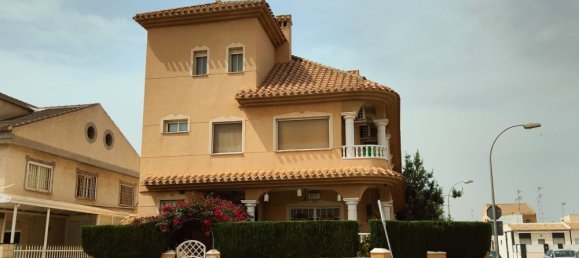 4 Schlafzimmer Haus in San Javier, Spain, Nr. 163460 2