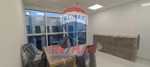 Офис 651м² в Al Raha Beach, ОАЭ № 40513 9