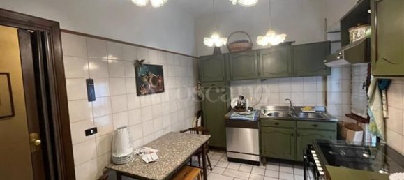 5 rooms Apartment in Rome, Italy No. 161109 17