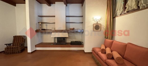 Дом с 5 комнатами в Барга, Италия № 340948 11