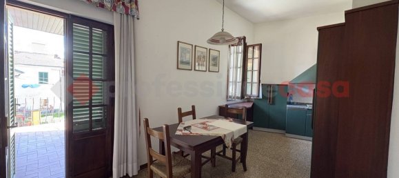 Дом с 5 комнатами в Барга, Италия № 340948 23