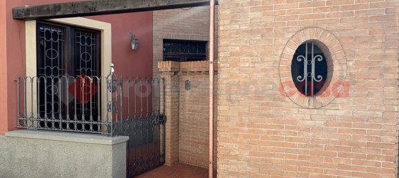 Дом с 5 комнатами в Барга, Италия № 340948 4