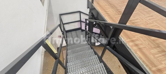  مرآب في Genoa, Italy 80متر مربع رقم 104577 38