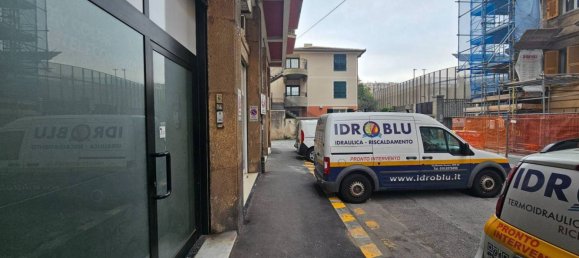  مرآب في Genoa, Italy 80متر مربع رقم 104577 7